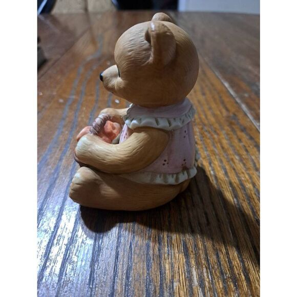 Vintage Homco Home Interiors 1405 Harvest Bear Figurine with Apple Basket - Picture 2 of 6